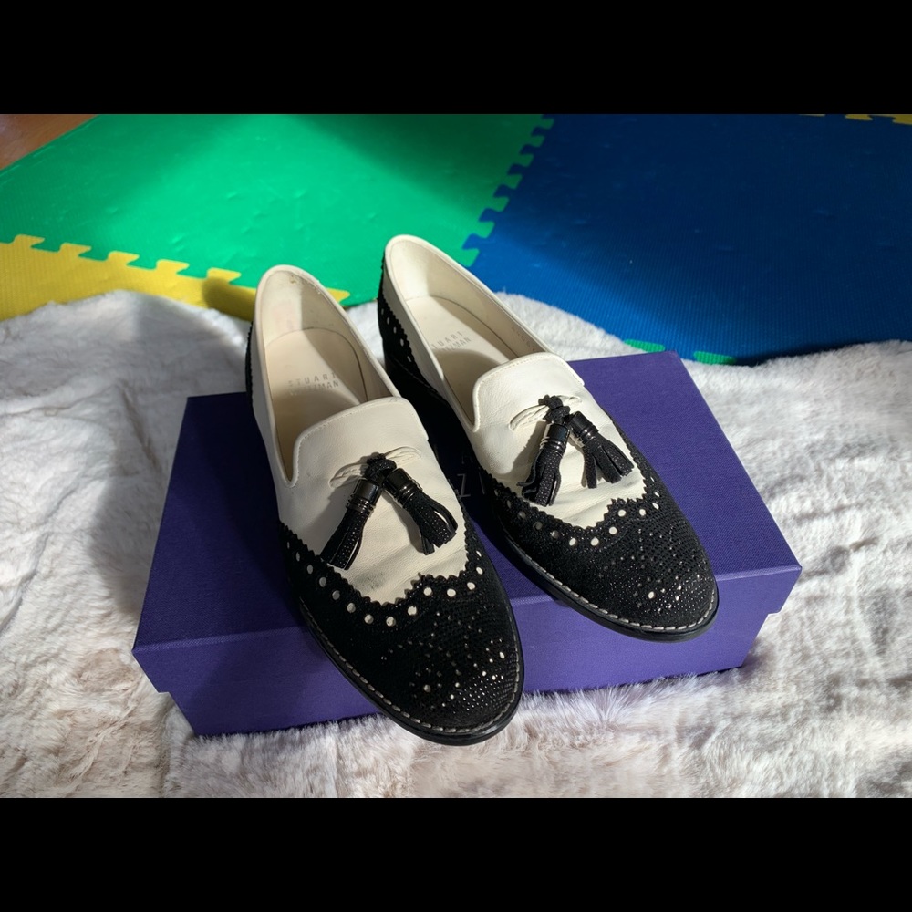 Stuart Weitzman flat shoes
